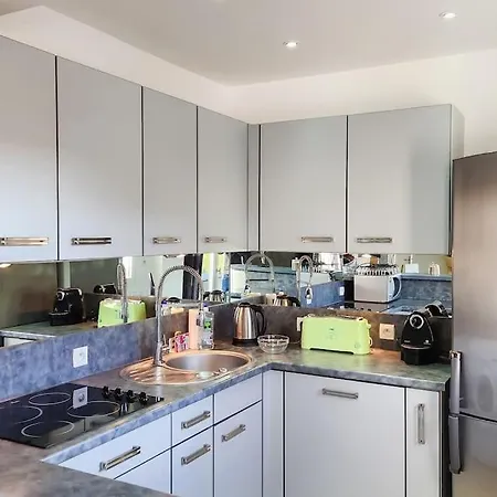 Maison Pour 8 Personnes, Avec Piscine Casa de Férias Deauville