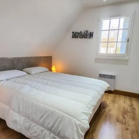 Maison Pour 8 Personnes, Avec Piscine Vakantiehuis